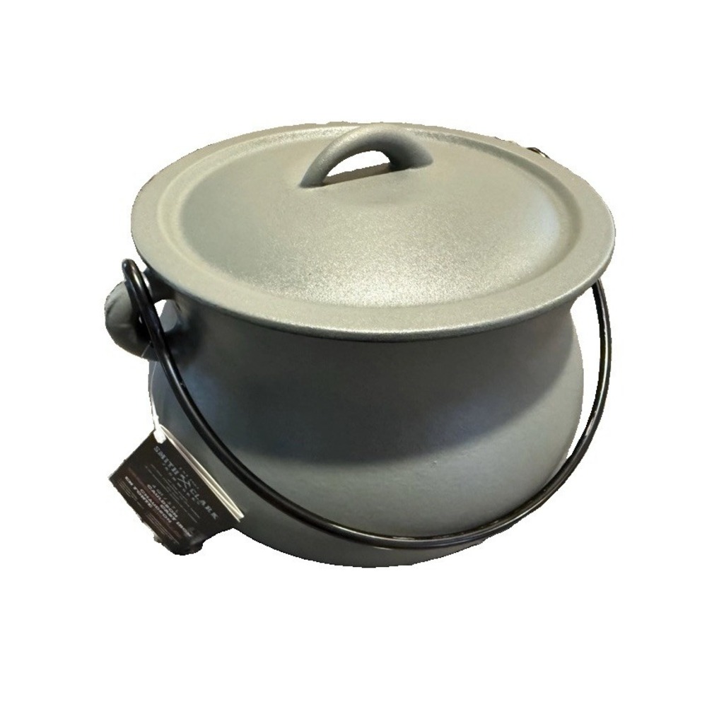 Very Rare Smith and Clark Cast Iron Cauldron 4 QT SAGE GREEN 2026 Halloween NWT